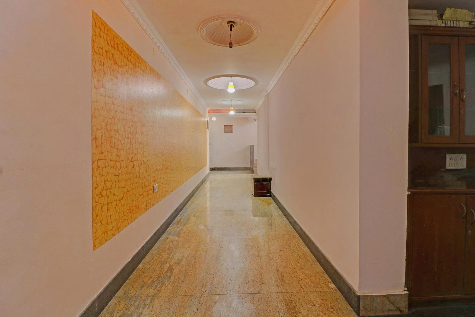 Hotel O Royal Grand Residency Near Lalbagh Botanical Garden 벵갈루루 외부 사진